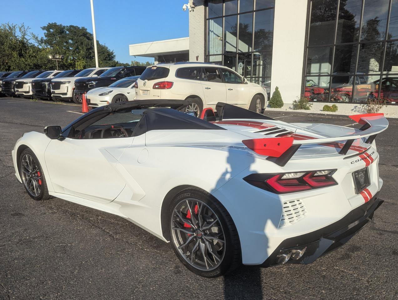 Used 2023 Chevrolet Corvette Stingray Premium Conv w/ Z51 Performance Package RWD image 13
