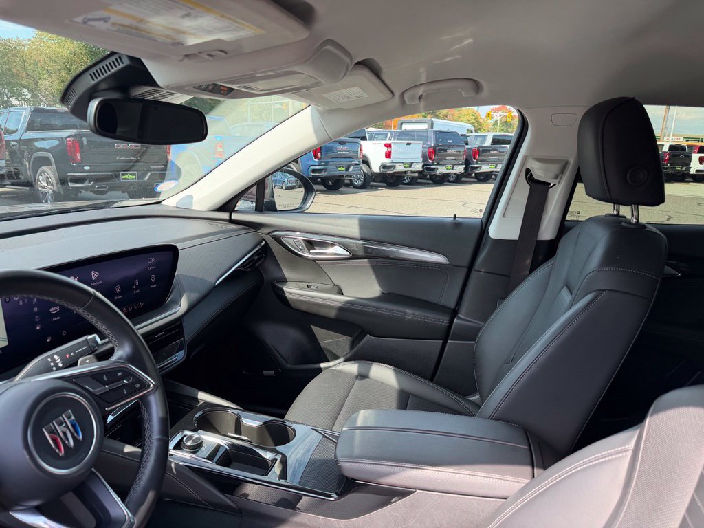 Certified 2024 Buick Envision Preferred AWD/4WD image 16
