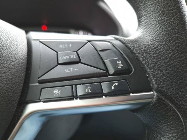 Used 2023 Nissan Sentra SV FWD image 17