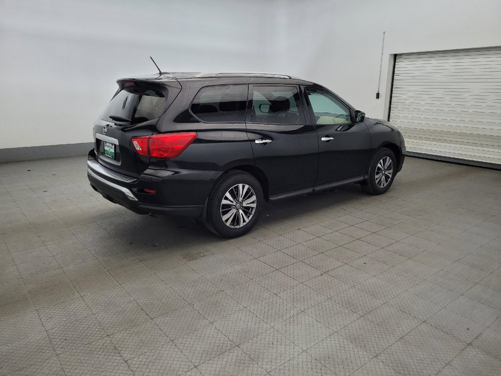 Used 2017 Nissan Pathfinder S AWD/4WD image 10