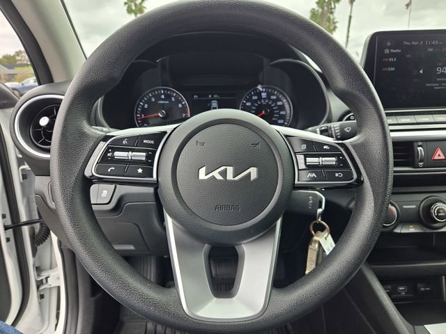 Used 2023 Kia Forte LXS w/ LXS Technology Package FWD image 20