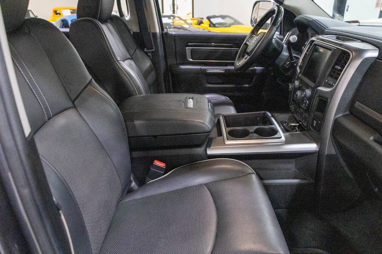 Used 2015 RAM 2500 Limited image 34