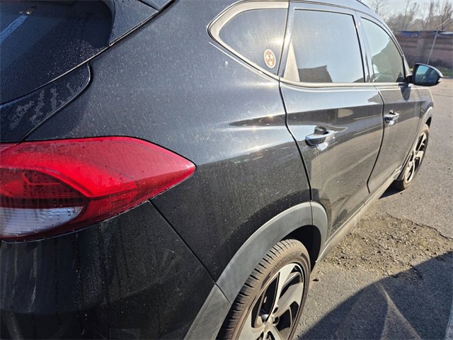Used 2016 Hyundai Tucson Limited w/ Option Group 03 image 6