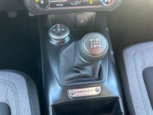 New 2025 Ford Bronco 4-Door image 13