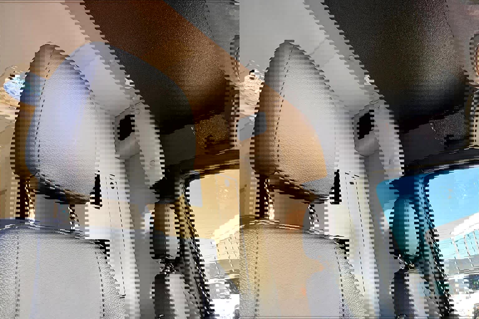 Used 2020 Mercedes-Benz Sprinter 2500 image 14