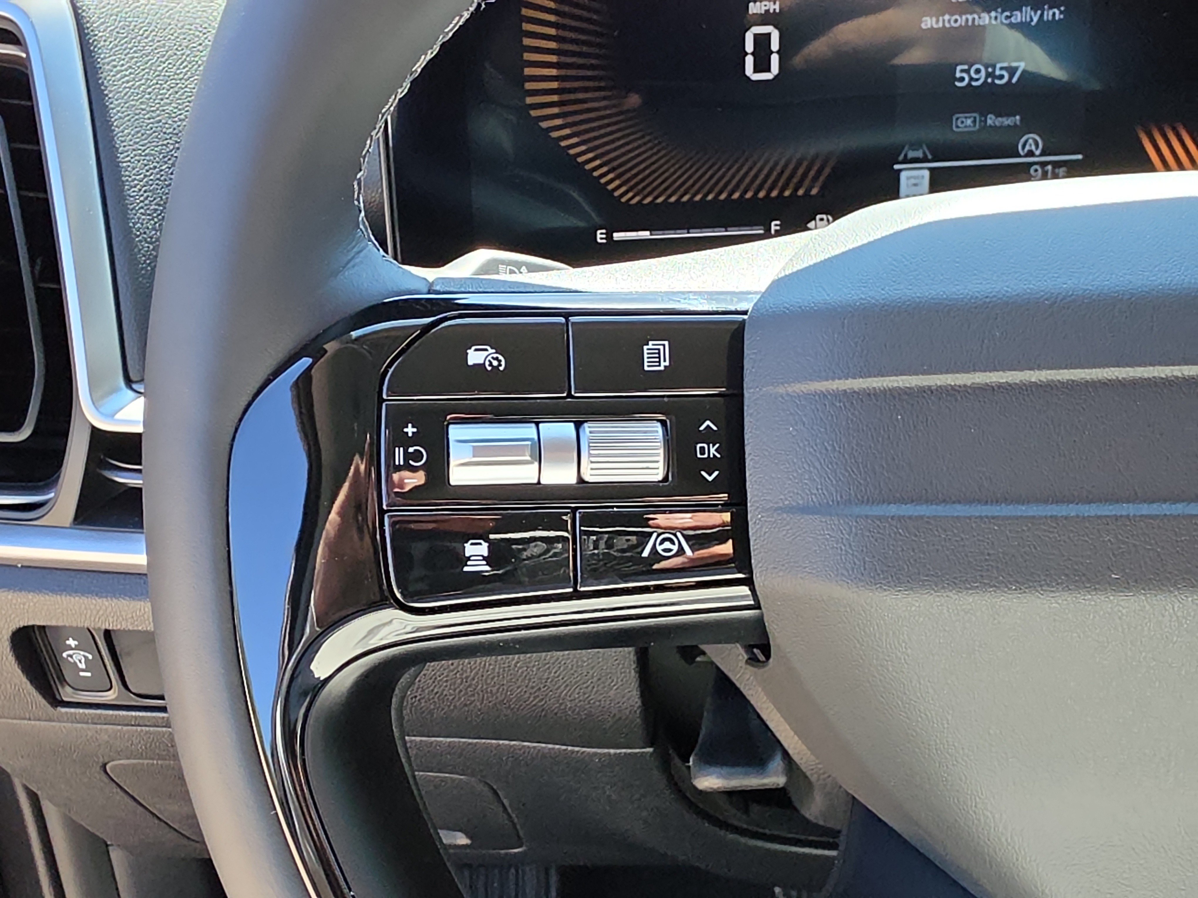 New 2026 Kia Sorento LX FWD image 29
