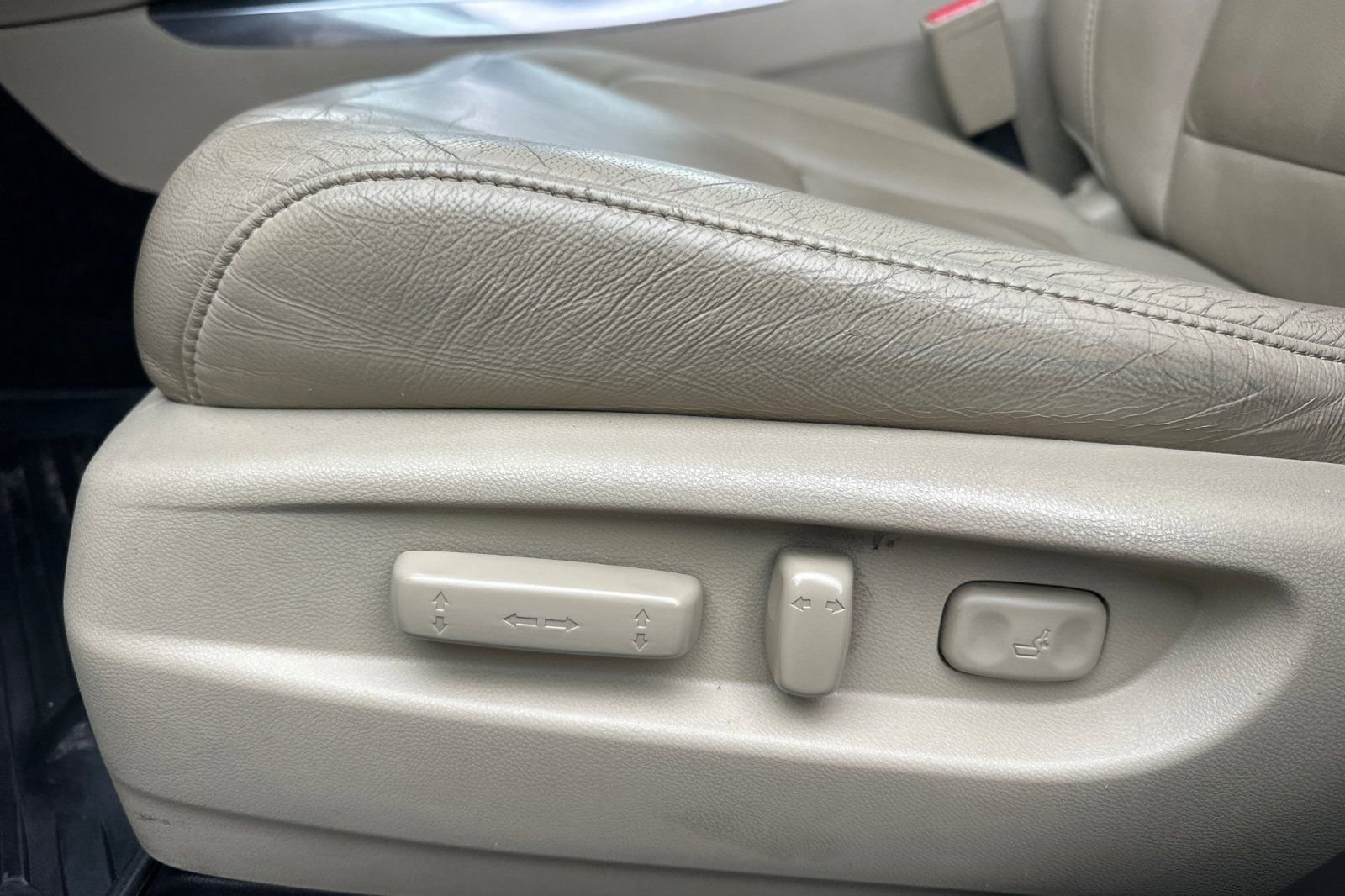 Used 2016 Acura MDX SH-AWD image 12