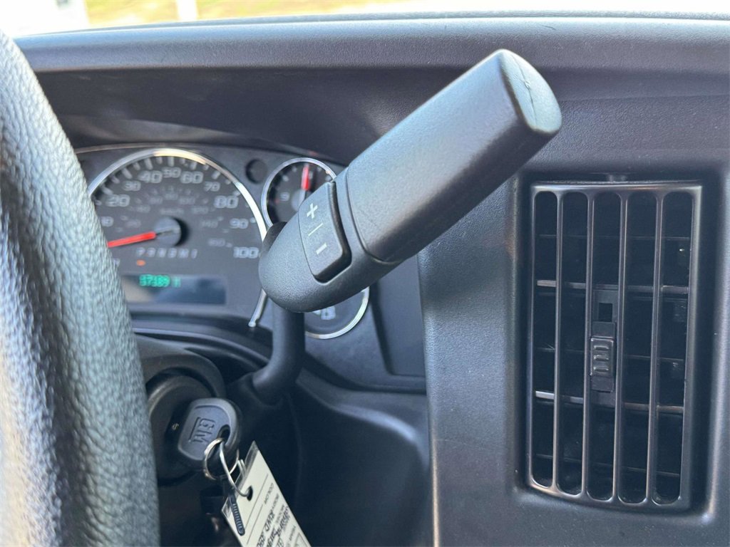 Used 2024 GMC Savana 2500 Work Van w/ Driver Convenience Package image 8