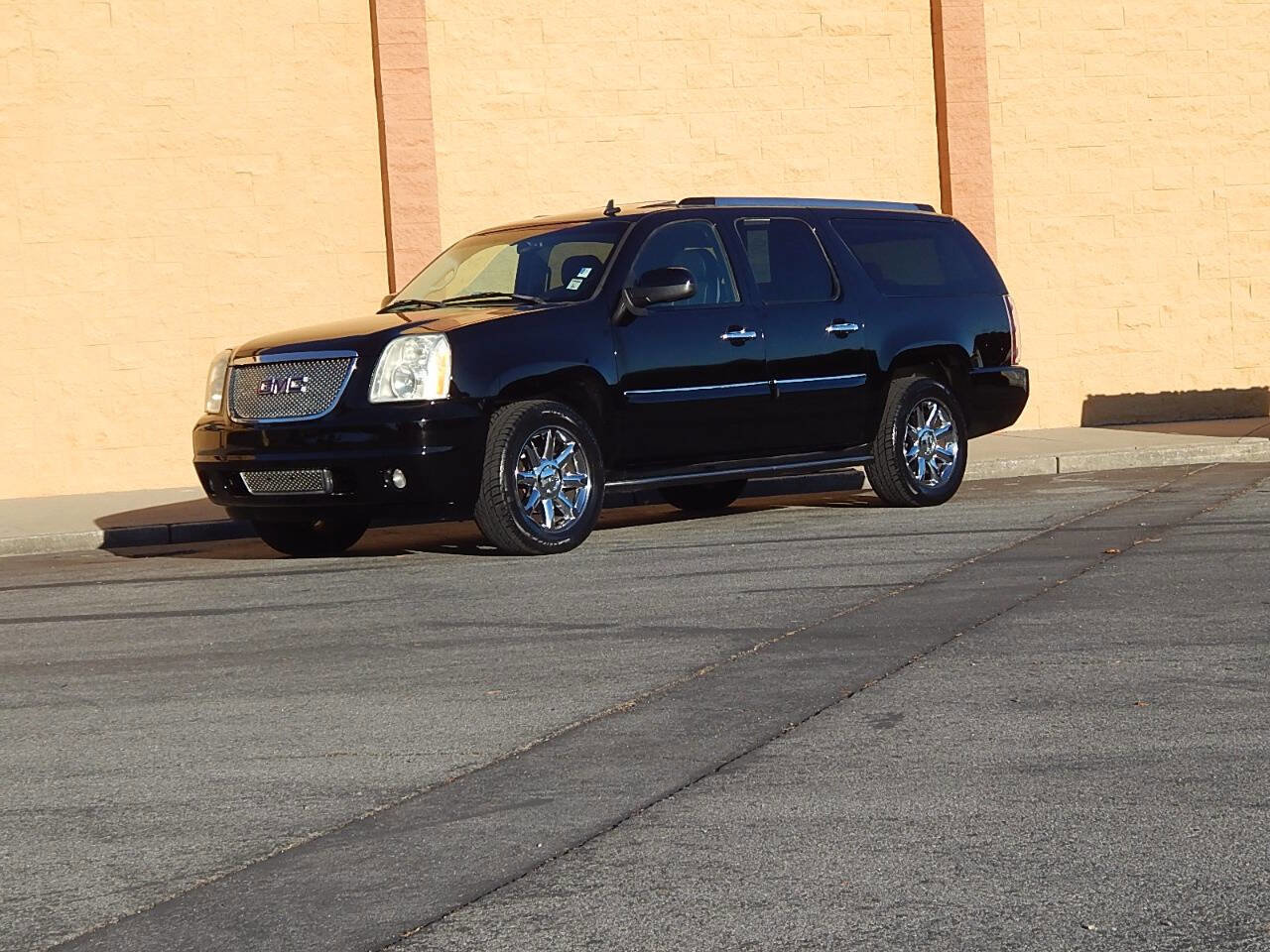 Used 2007 GMC Yukon XL Denali