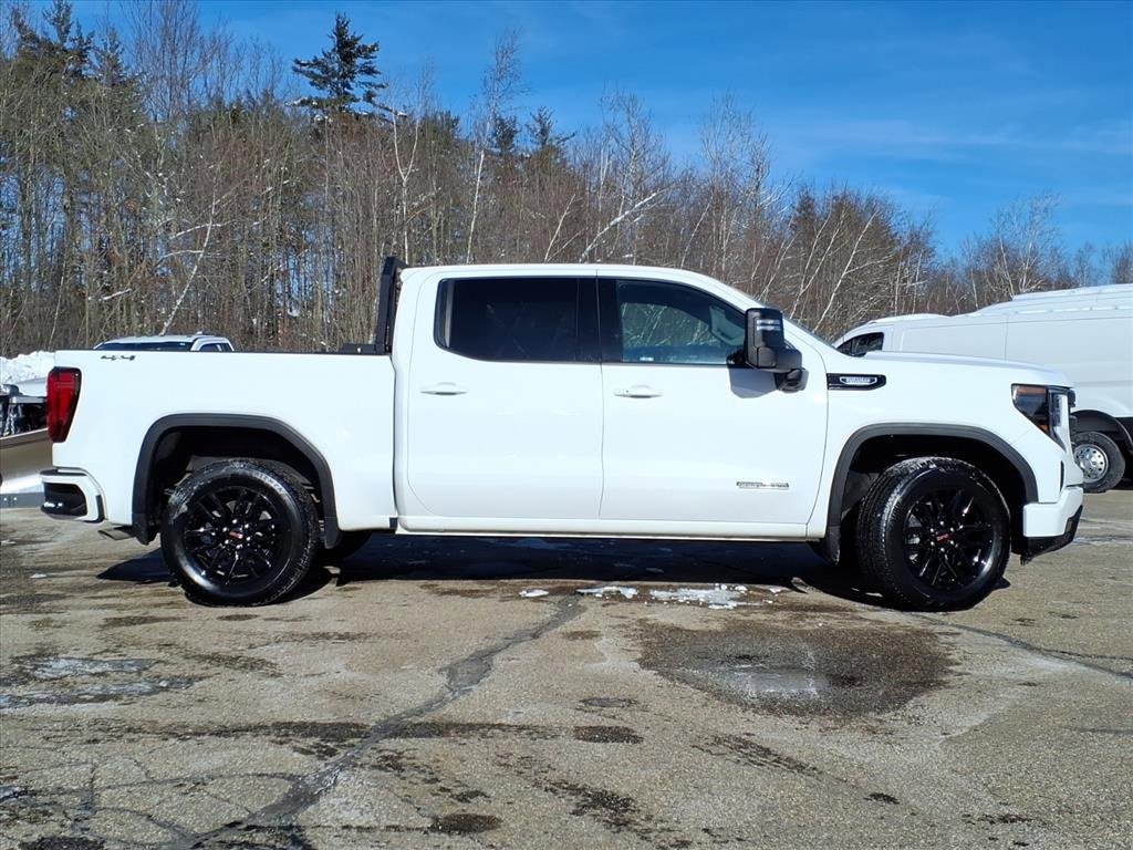 Used 2024 GMC Sierra 1500 Elevation w/ Preferred Package image 3