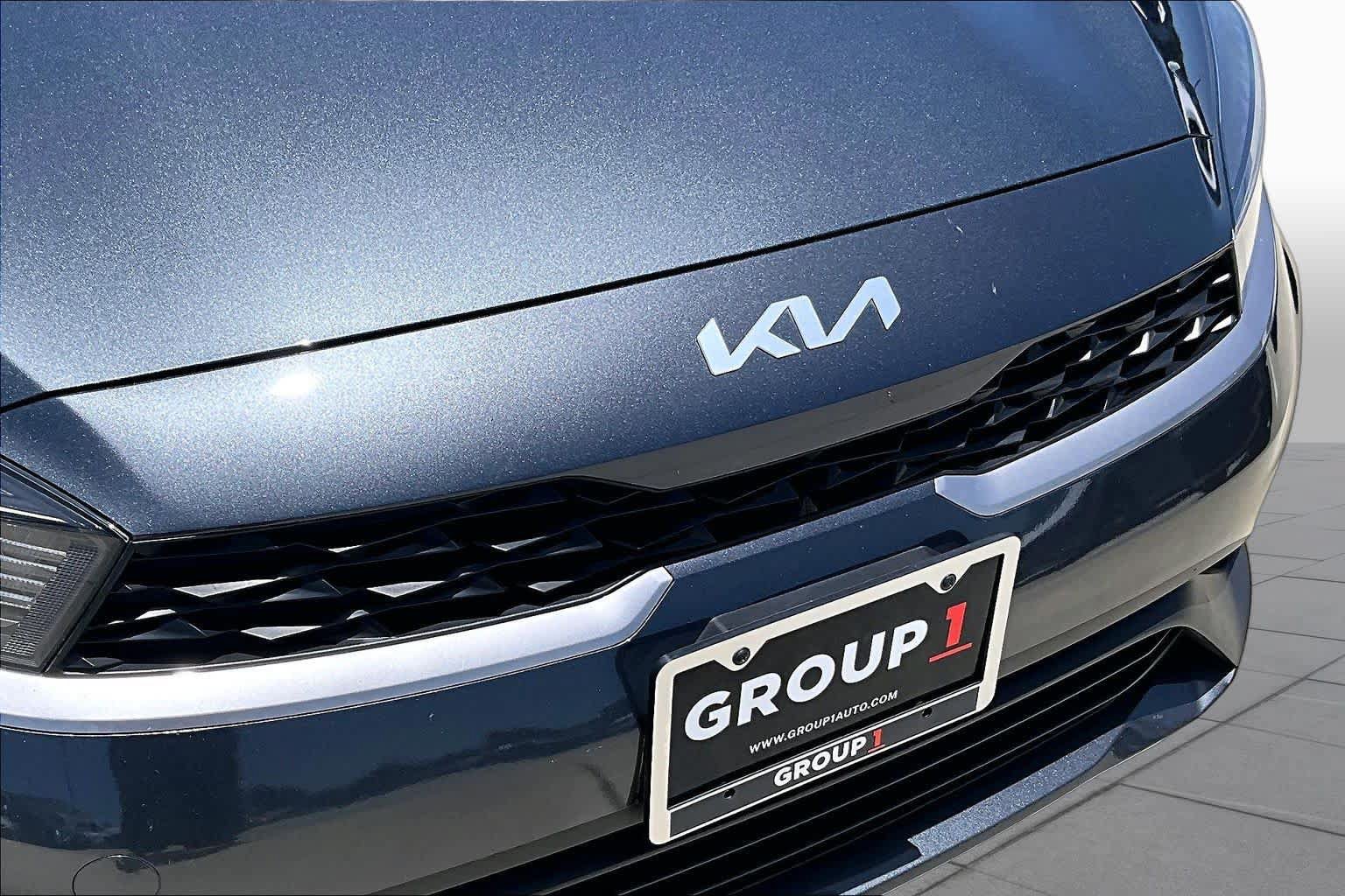 Used 2022 Kia Forte LXS w/ LXS Technology Package FWD image 28