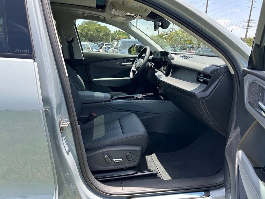 New 2026 Audi Q3 quattro 2.0T AWD/4WD image 40