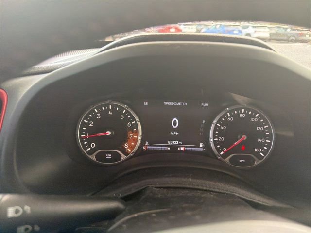 Used 2017 Jeep Renegade Trailhawk AWD/4WD image 10