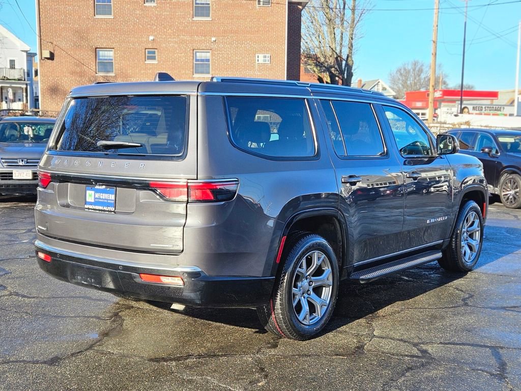 Used 2022 Jeep Wagoneer Series II w/ Flexible Seating Group image 5