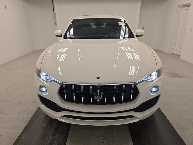 Used 2023 Maserati Levante GT AWD/4WD image 2
