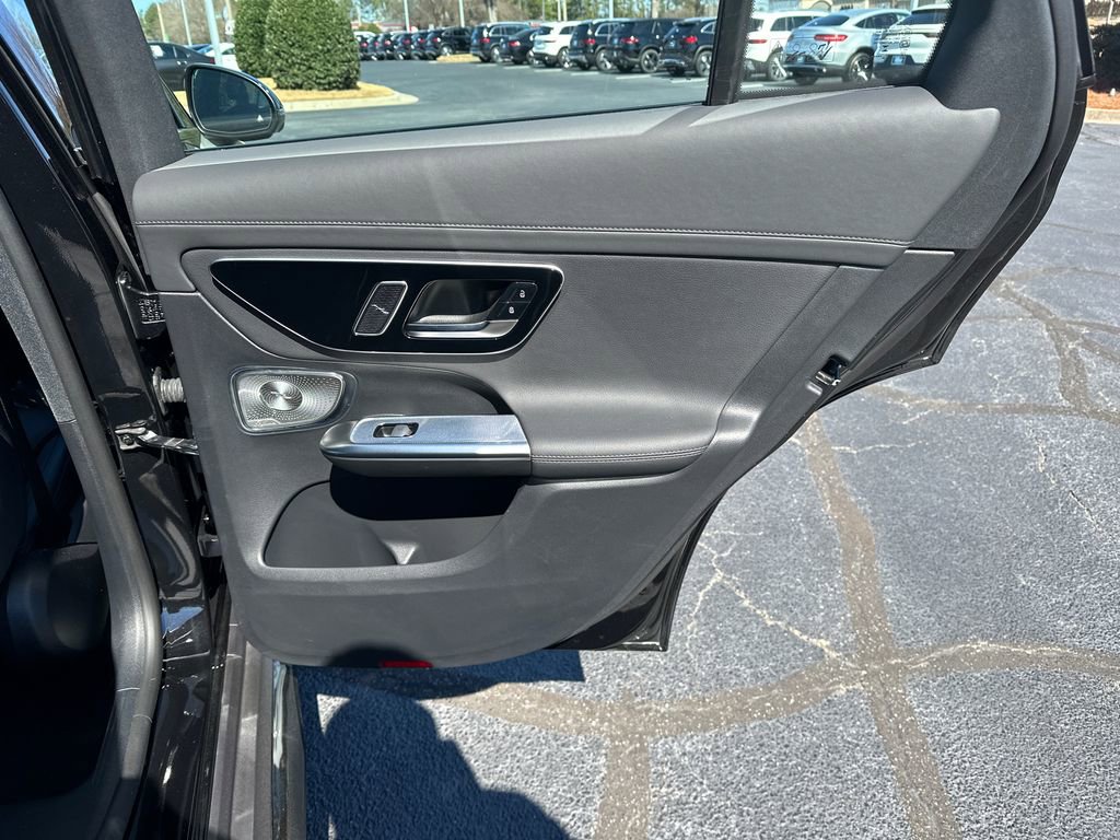Certified 2025 Mercedes-Benz GLC 43 AMG 4MATIC image 18