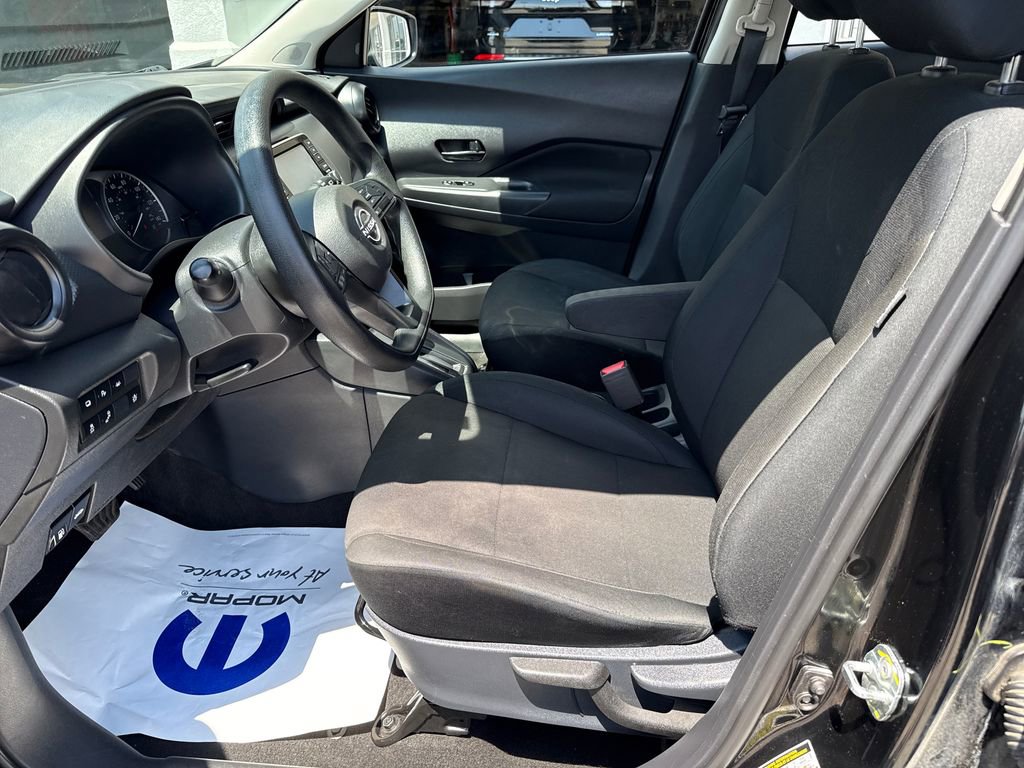 Used 2024 Nissan Kicks S FWD image 9