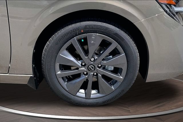 New 2026 Nissan Sentra SL w/ Floor Mat Package FWD image 12