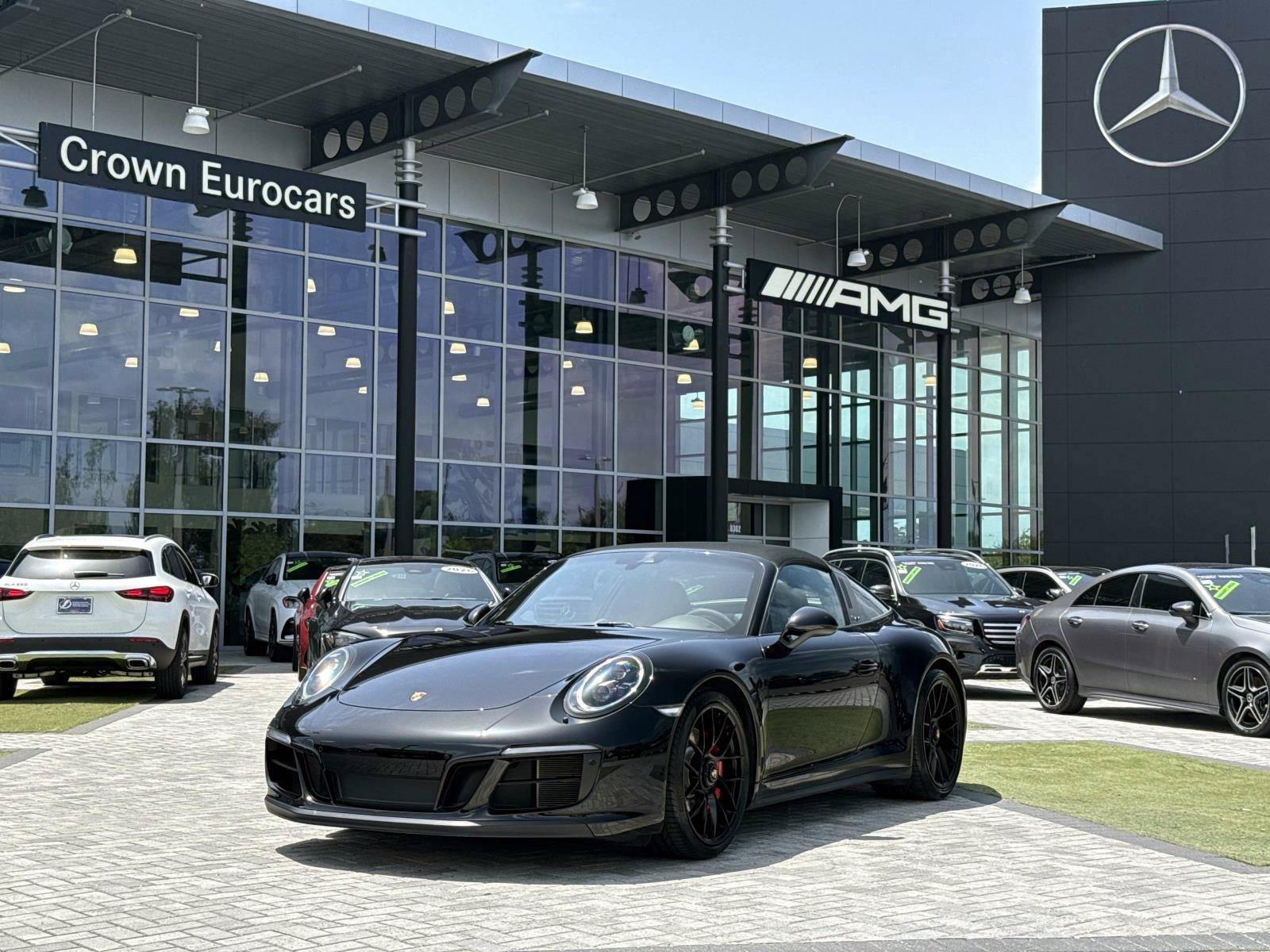 Used 2018 Porsche 911 Targa 4 GTS AWD/4WD image 1