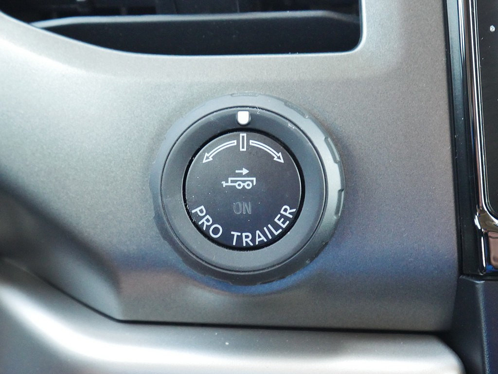 Used 2023 Ford Expedition Max XL AWD/4WD image 37