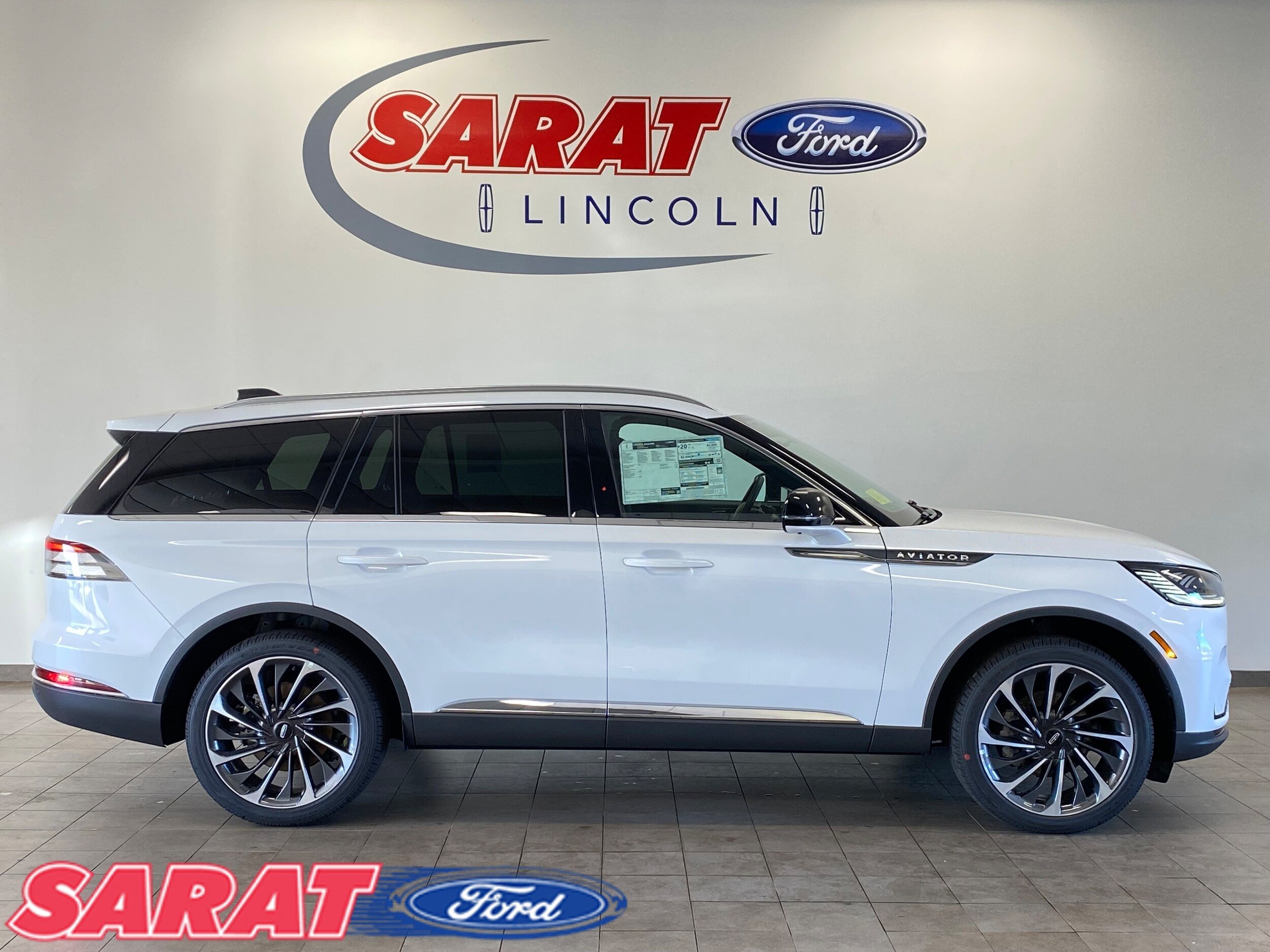 New 2026 Lincoln Aviator Reserve AWD/4WD image 1