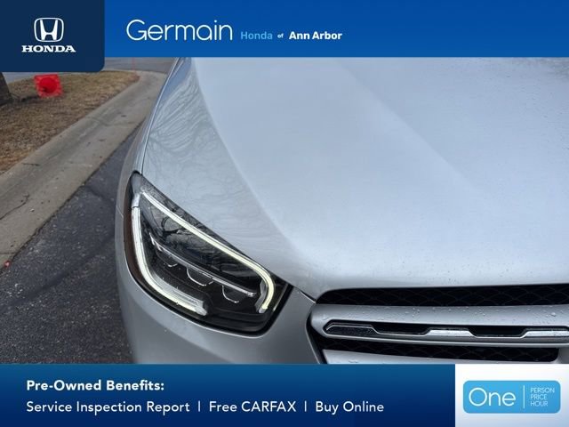 Used 2020 Mercedes-Benz GLC 300 4MATIC image 3