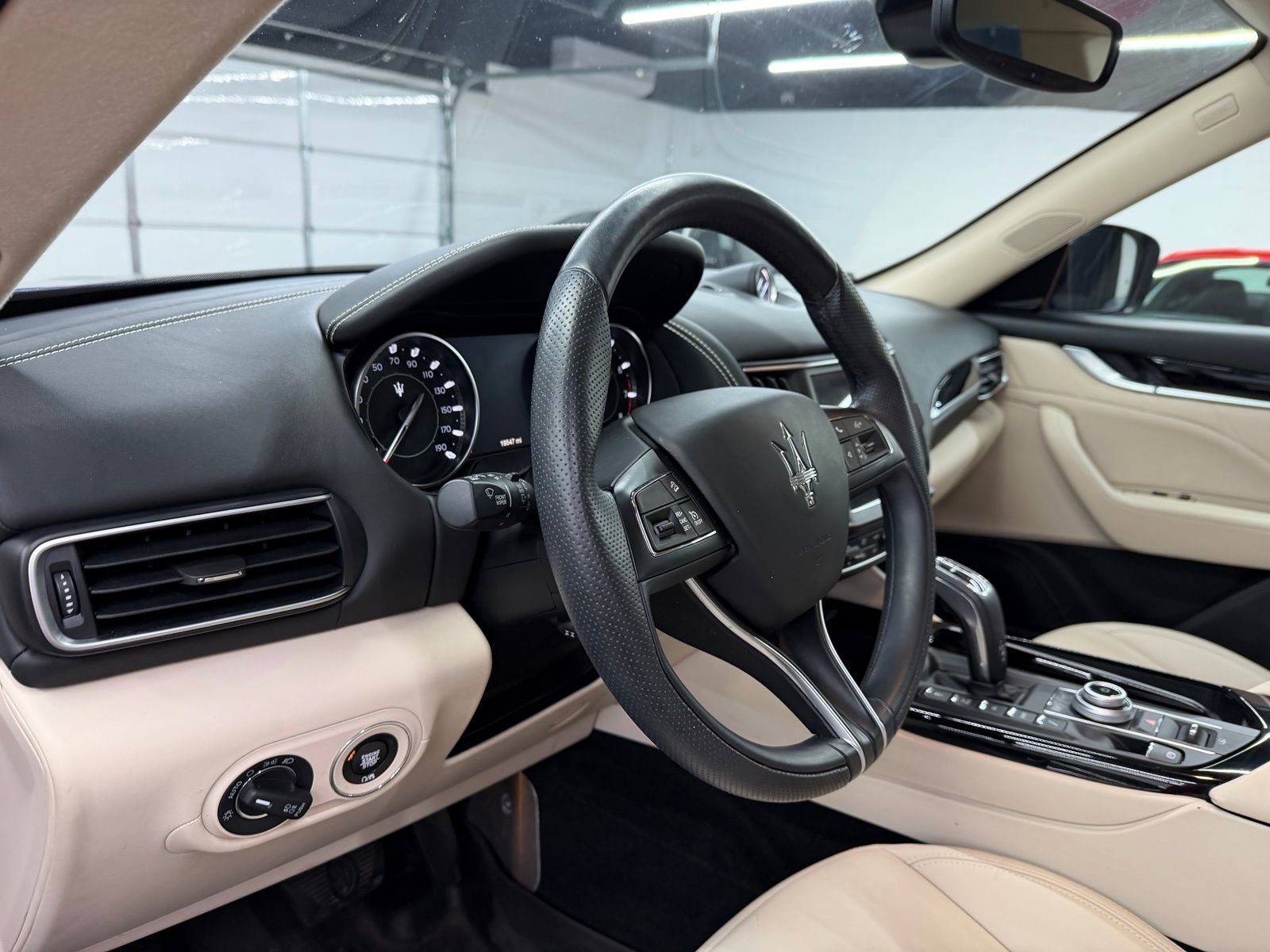 Used 2022 Maserati Levante GT image 16