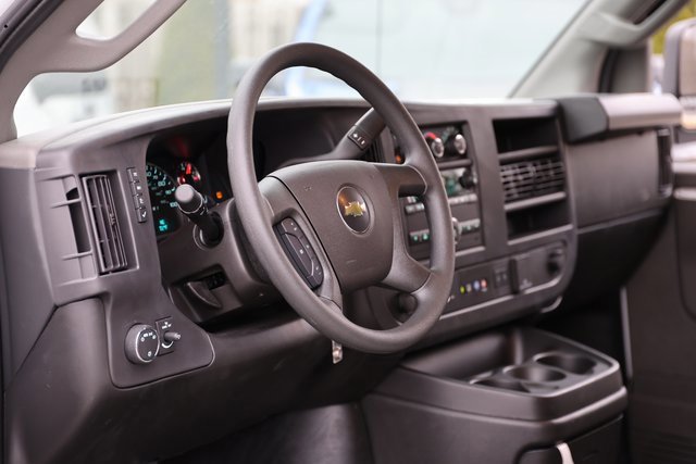 New 2024 Chevrolet Express 2500 image 11