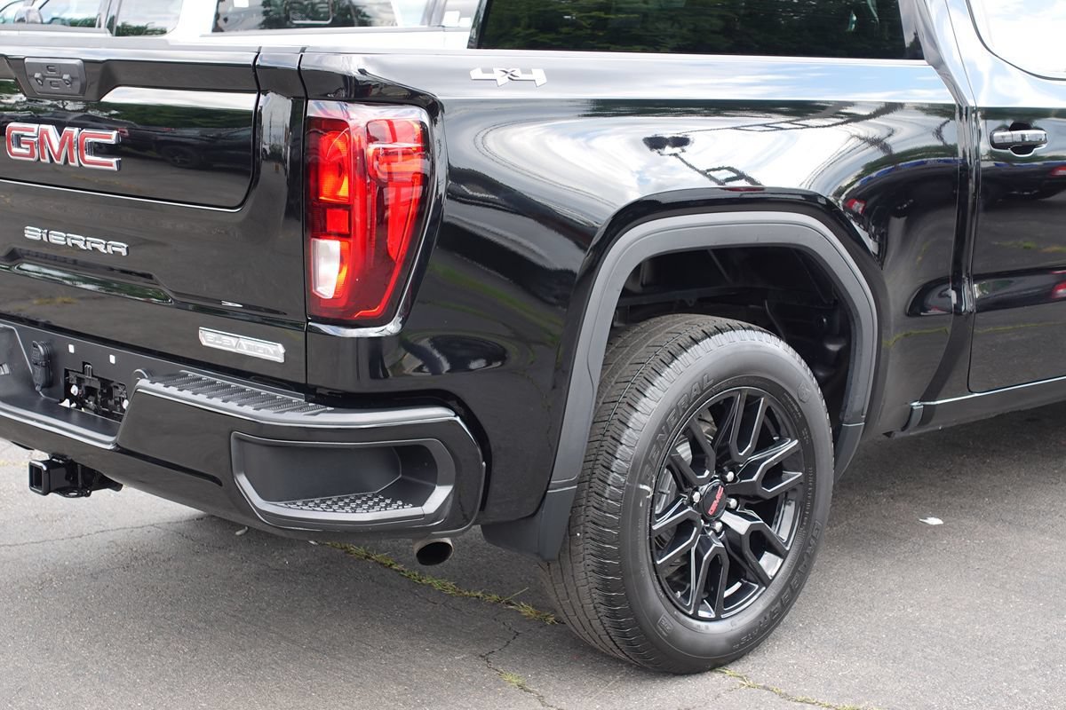 Used 2023 GMC Sierra 1500 Elevation AWD/4WD image 10