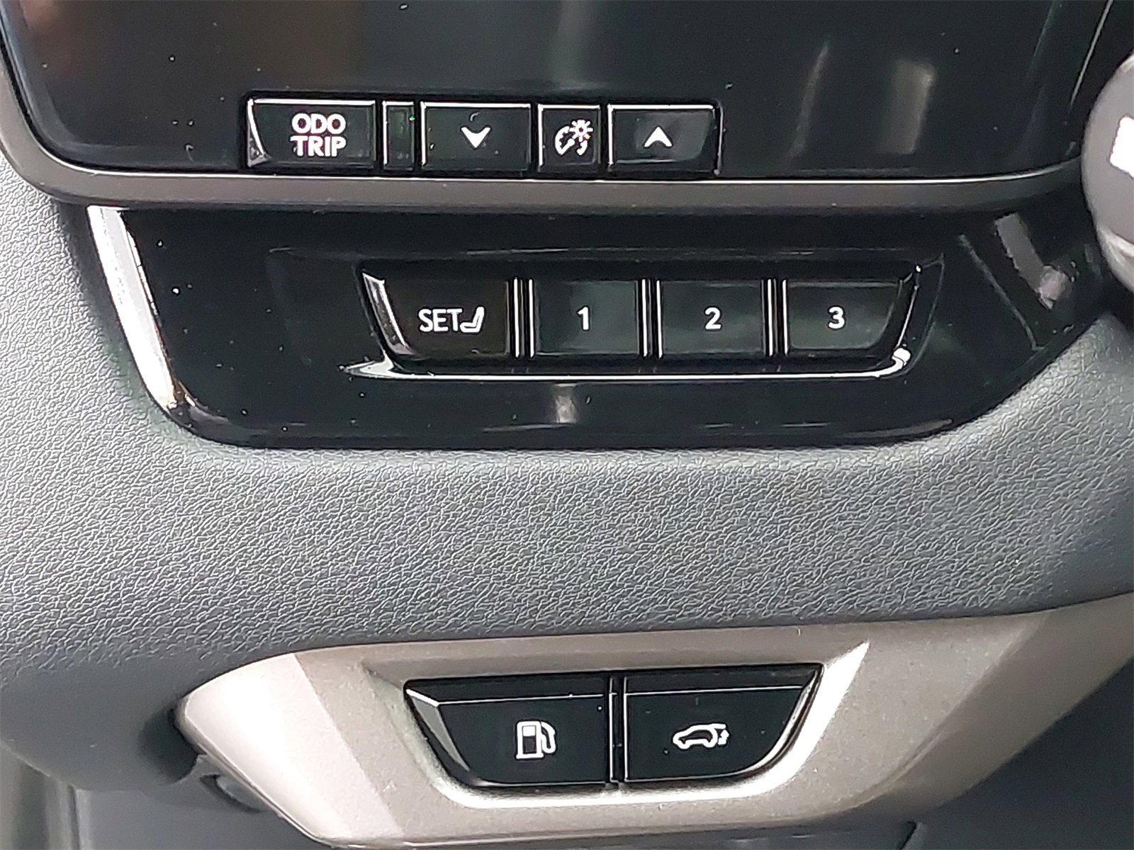 Used 2024 Lexus RX 350h image 30