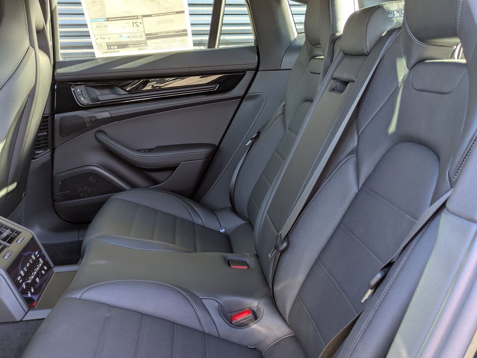 New 2026 Porsche Panamera image 27