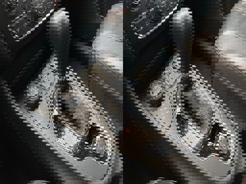 Used 2023 Jeep Cherokee Altitude Lux image 28