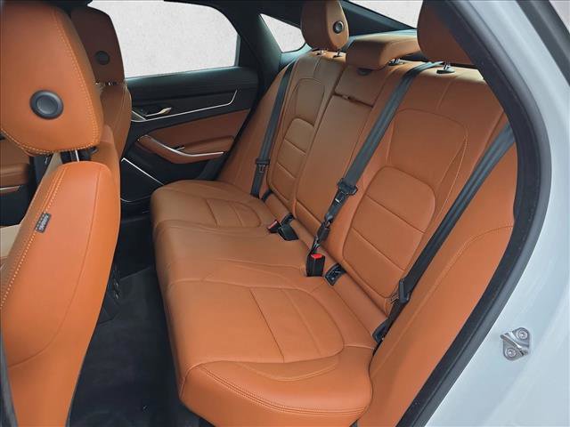 Certified 2024 Jaguar XF R-Dynamic SE image 14