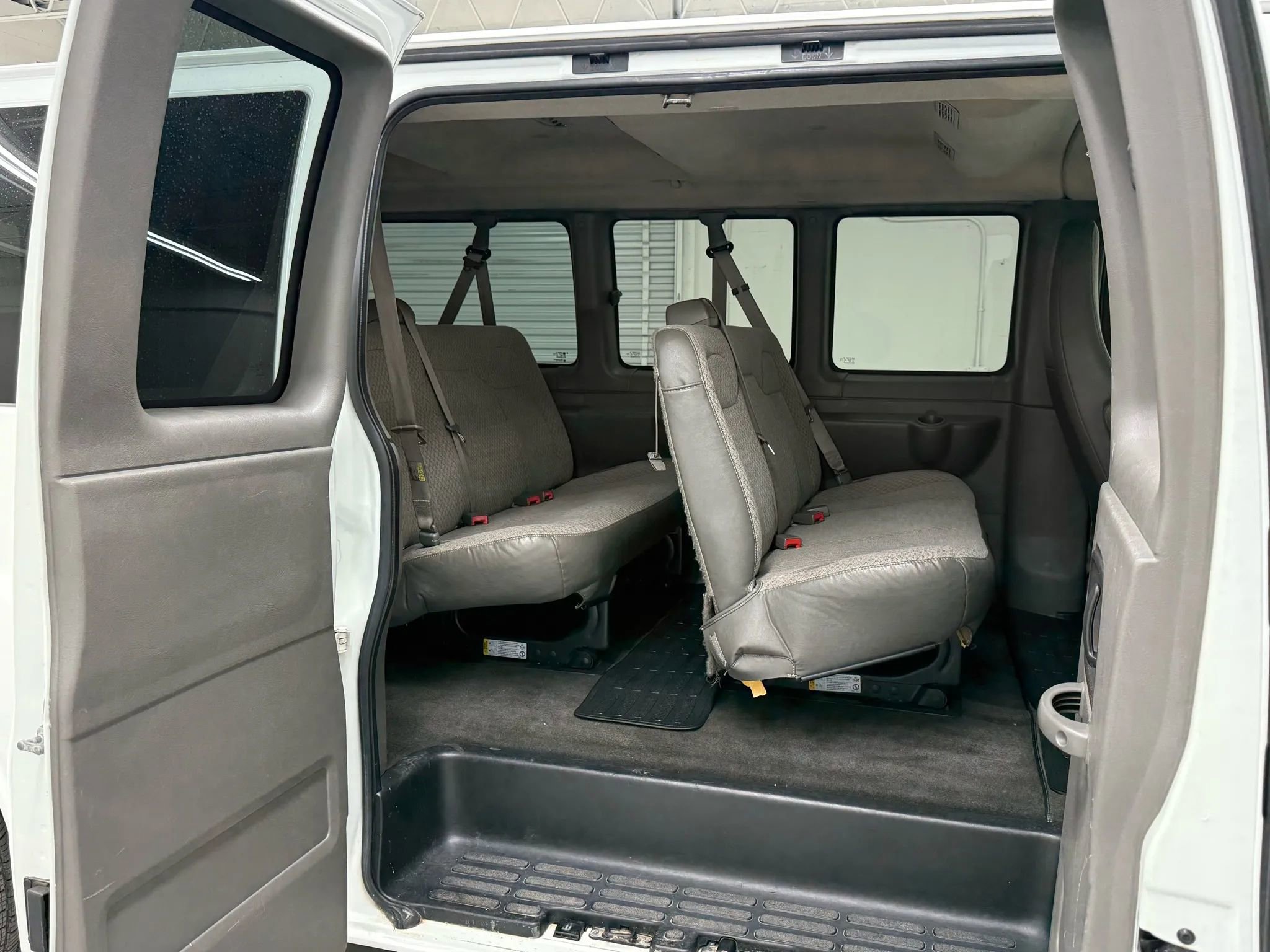 Used 2012 Chevrolet Express 3500 LT w/ LT Preferred Equipment Group image 15