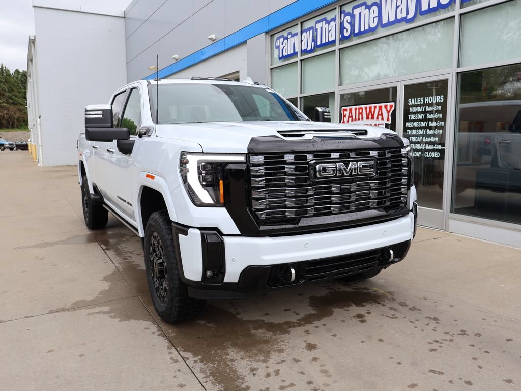 New 2026 GMC Sierra 3500 Denali Ultimate w/ LPO, Black Badging Package AWD/4WD image 2