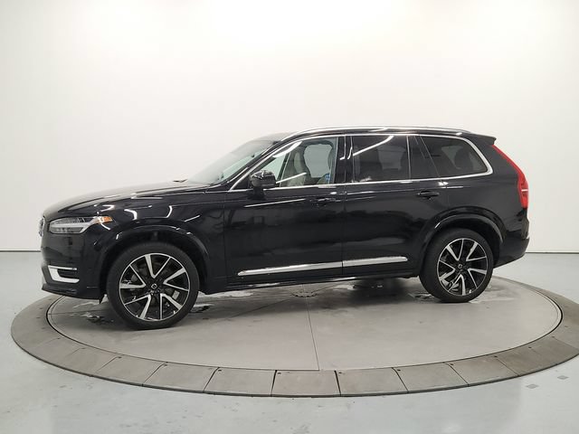 Used 2023 Volvo XC90 B6 Plus w/ Protection Package AWD/4WD image 4