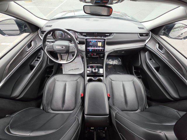 Used 2021 Jeep Grand Cherokee L Limited image 28