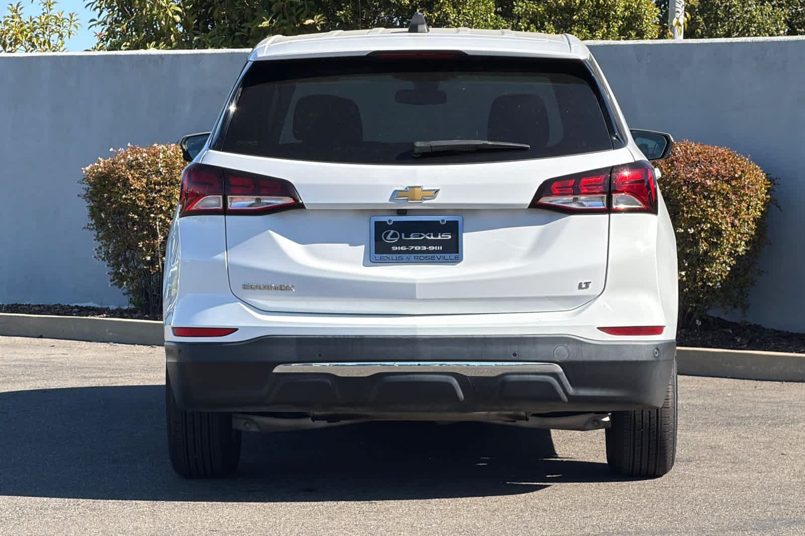 Used 2022 Chevrolet Equinox LT w/ LPO, Floor Liner Package FWD image 8
