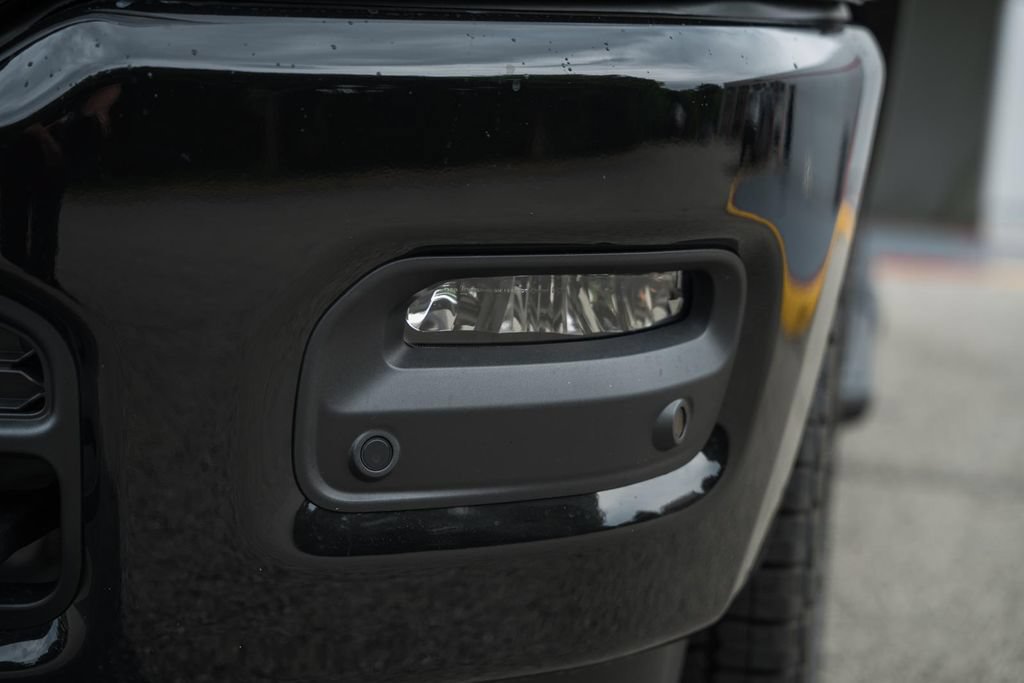 New 2026 RAM 1500 Laramie AWD/4WD image 14