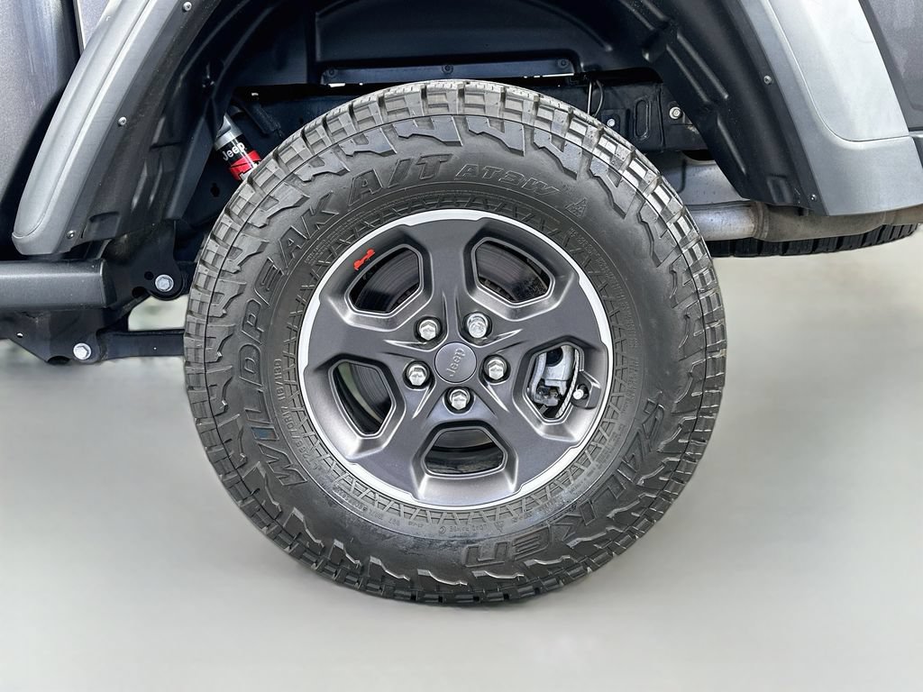 Used 2022 Jeep Gladiator Rubicon w/ LED Lighting Group AWD/4WD image 33