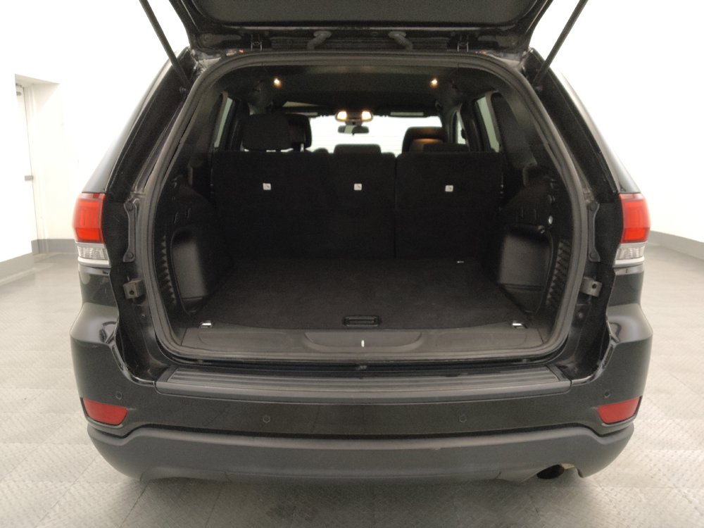 Used 2021 Jeep Grand Cherokee Laredo RWD image 29