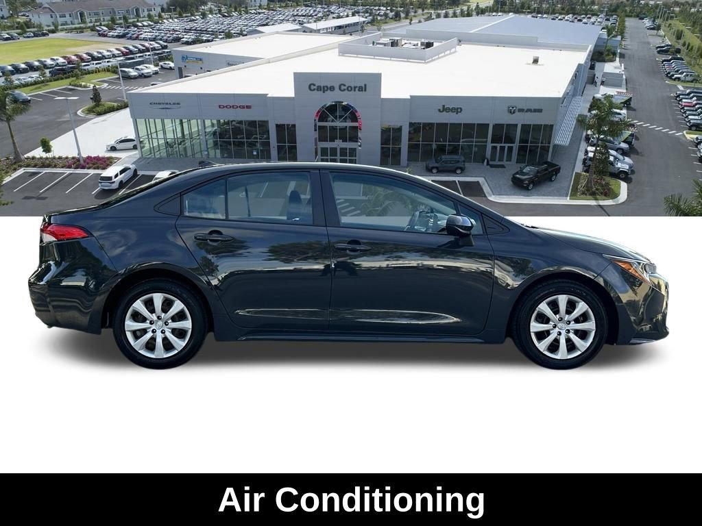 Used 2023 Toyota Corolla LE FWD image 4