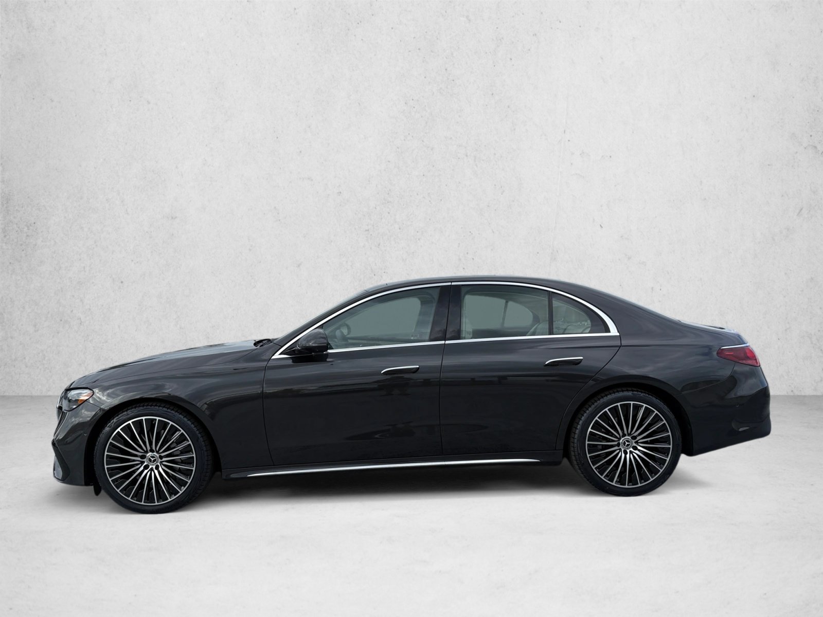 New 2027 Mercedes-Benz E 350 4MATIC Sedan image 8