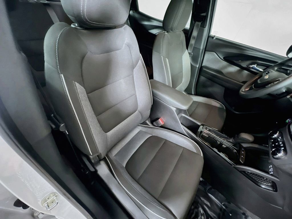 Used 2021 Chevrolet TrailBlazer LT w/ Convenience Package FWD image 26