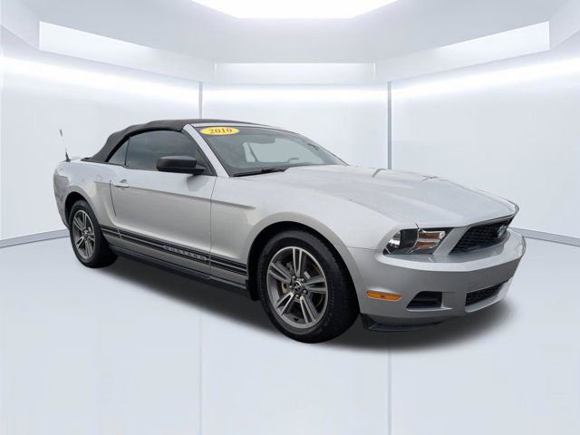 Used 2010 Ford Mustang Convertible video 1