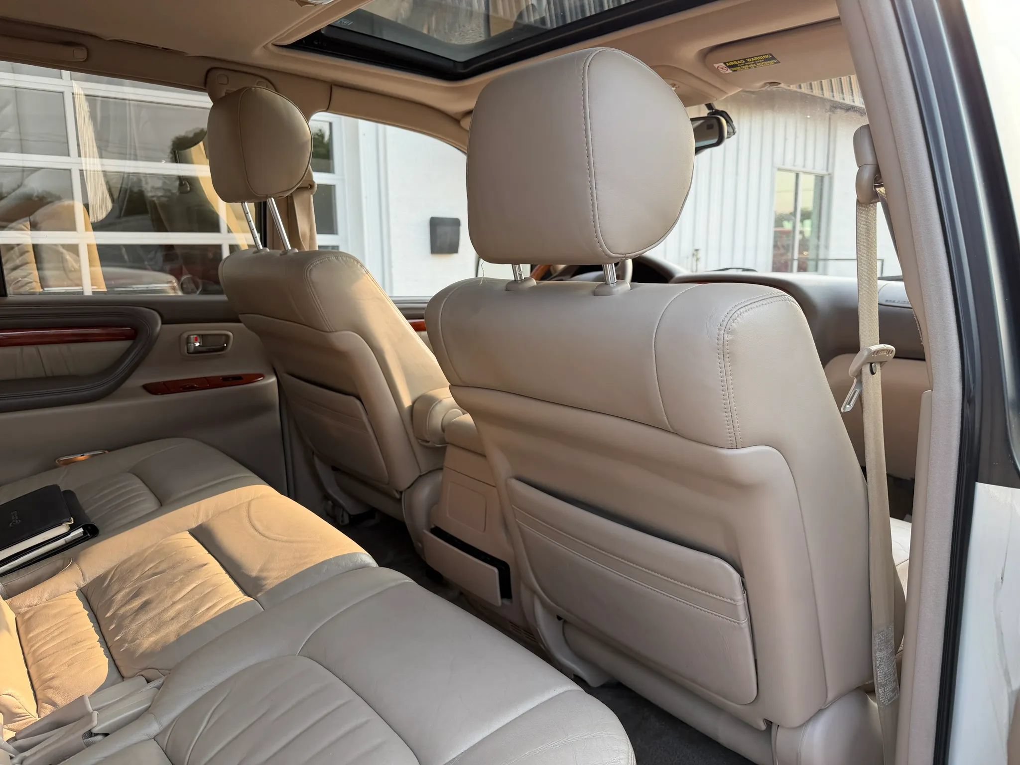 Used 2000 Lexus LX 470 4WD image 19