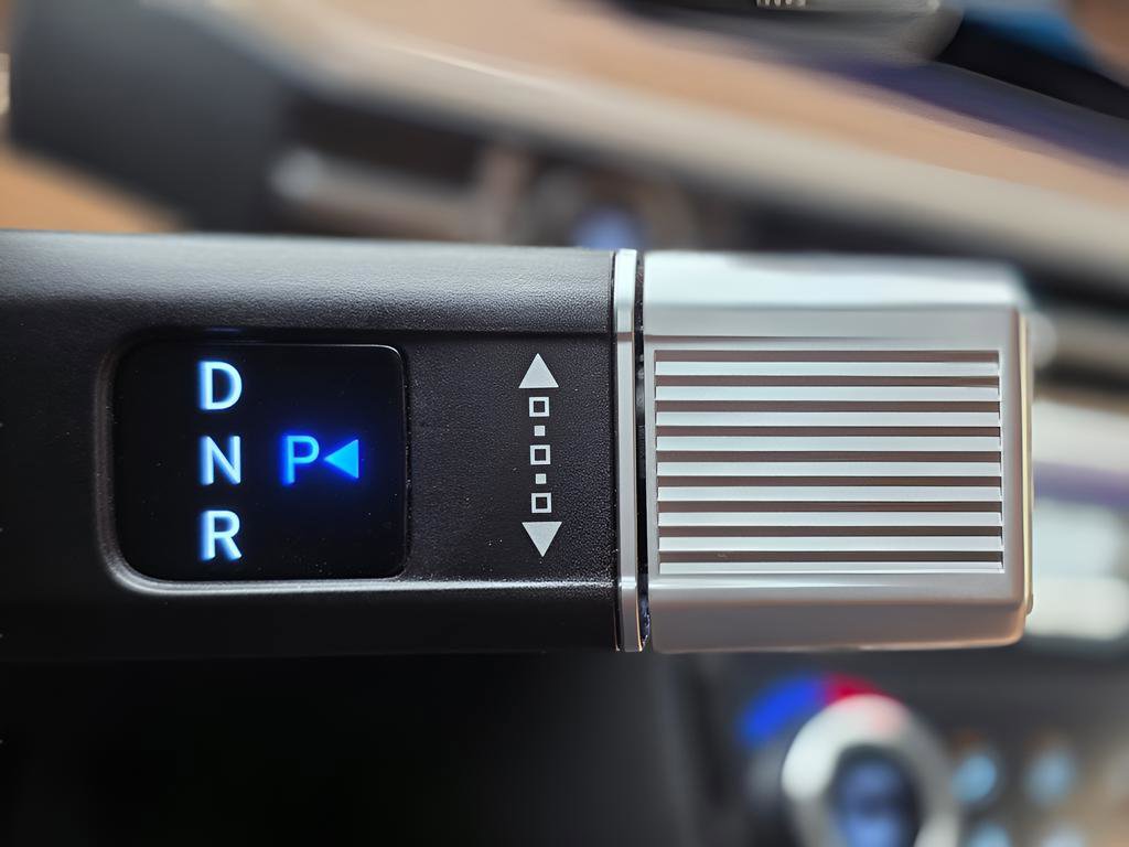 Used 2024 Hyundai Santa Fe Limited image 37