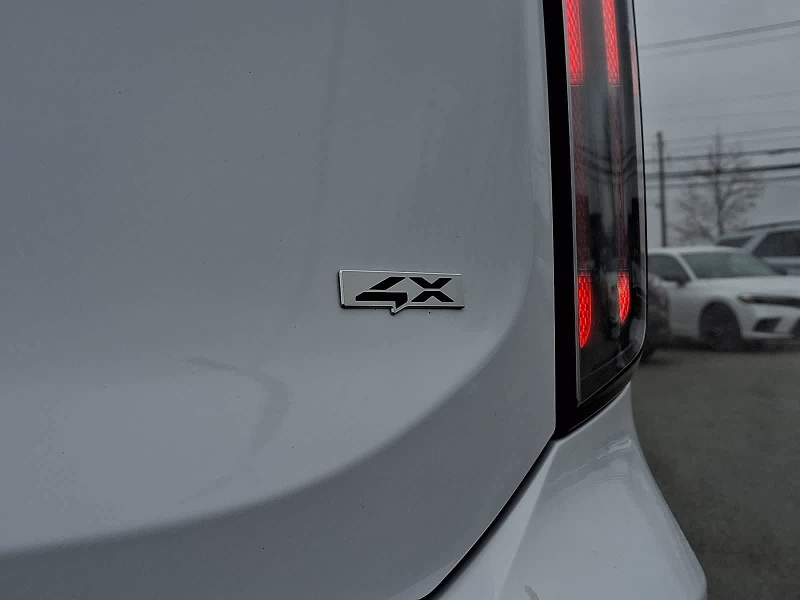 Used 2024 Kia Telluride EX AWD/4WD image 34