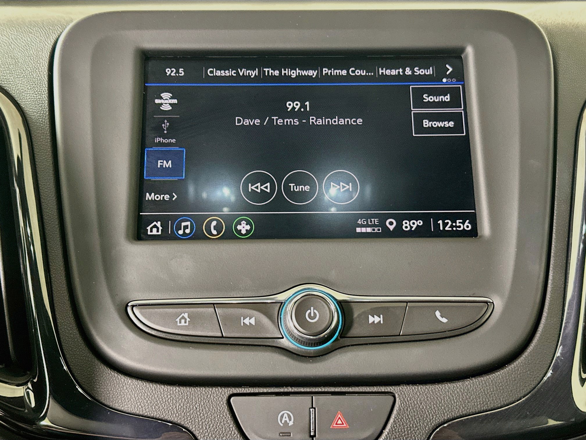 Used 2024 Chevrolet Equinox RS AWD/4WD image 24