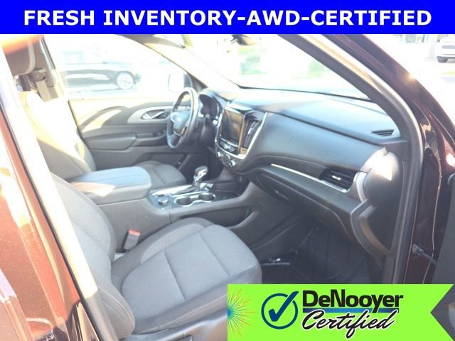 Used 2022 Chevrolet Traverse LT w/ LPO, Floor Liner Package image 19